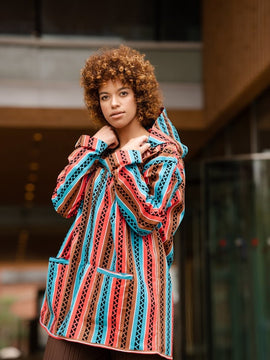 Veste à capuchon africaine en rose Ankara