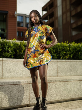 Hermoso vestido estampado africano en dorado metalizado