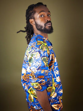 Camisa de impresión africana en Ankara azul dorado