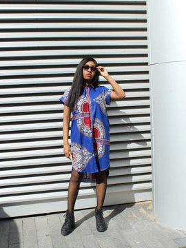 Afrikanisches Hemdkleid im blauen Dashiki-Druck - Festivalkleid