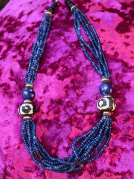 Afrikanische Statement-Kette mit Masai-Perlenstickerei