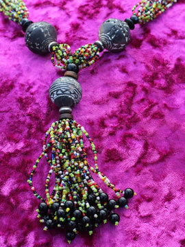 Afrikanische Statement-Kette mit Masai-Perlenstickerei