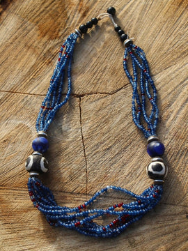 Afrikanische Statement-Kette mit Masai-Perlenstickerei