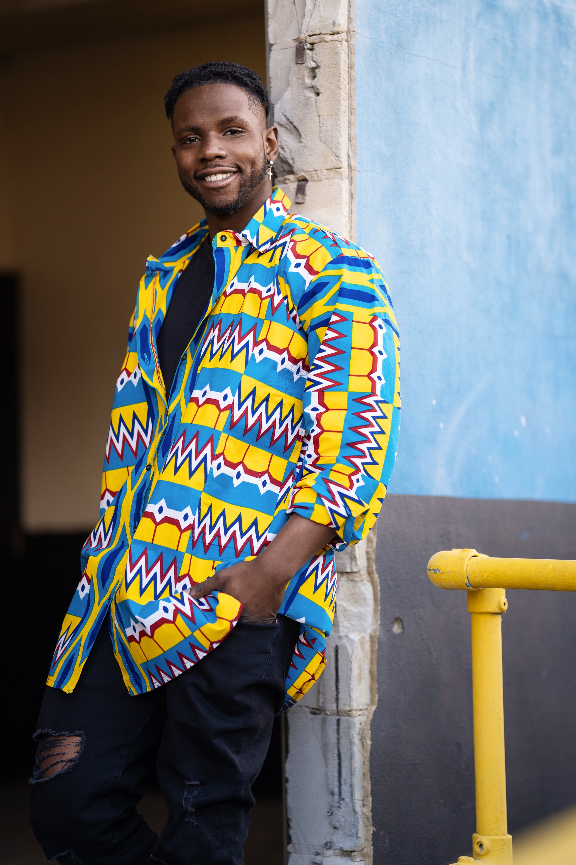 African Shirt In Amazing Blue Kente - Continent Clothing 