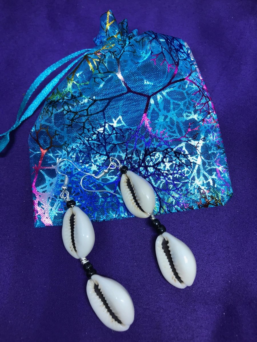 Cowrie Seashell Earrings Made with Silver Wire - Continent Clothing 