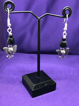 Glücklicher Elefantenohrringelefantencharme