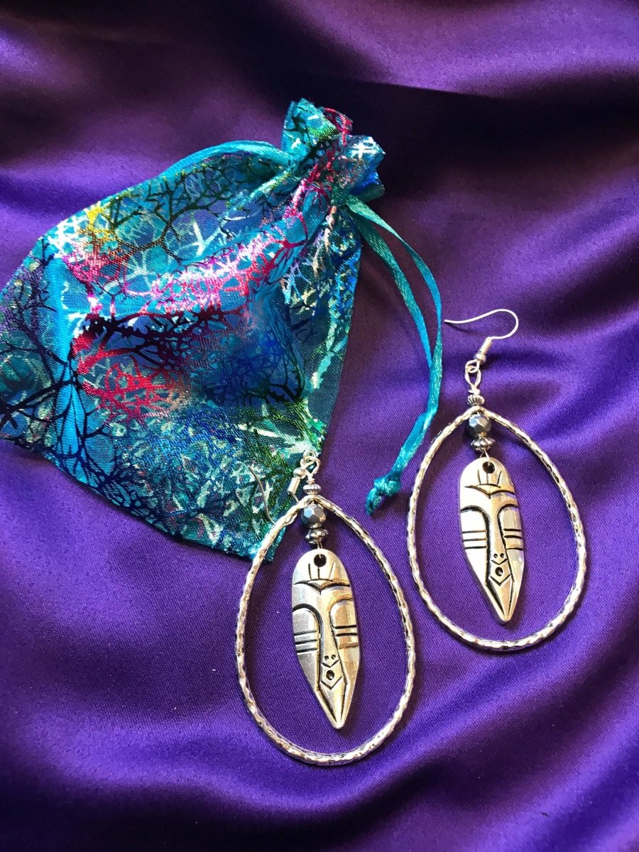 Nefertiti earrings Statement Earrings in Silver - Continent Clothing 